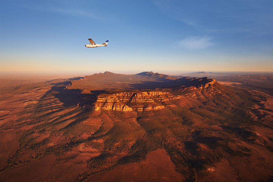 IL MITO ABORIGENO RIVIVE NEI PAESAGGI ANCESTRALI DELLE FLINDERS RANGES.