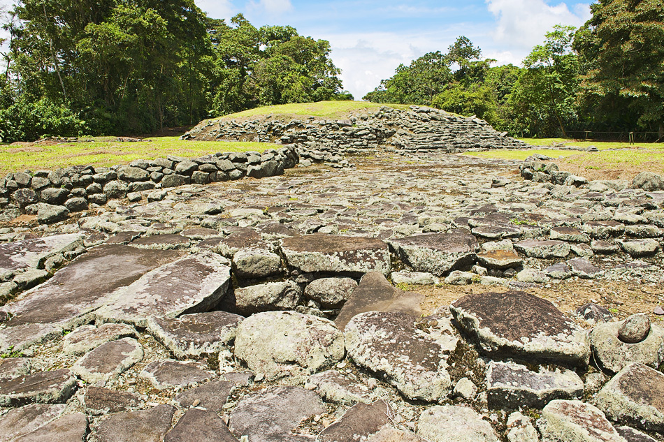 Monumento Nacional Guayabo